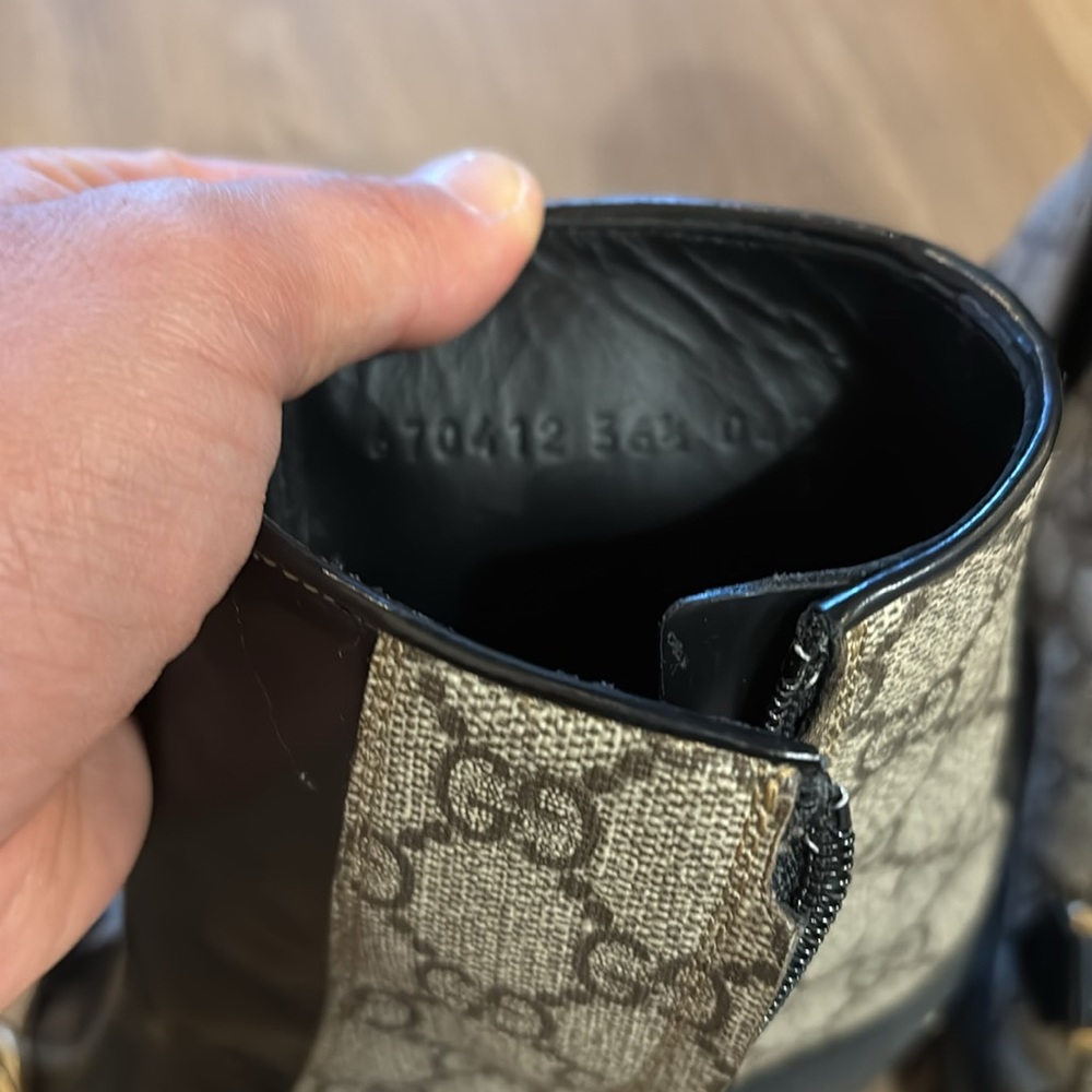Gucci combat boot 36.5 - Picture 2 of 3